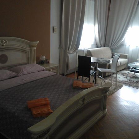 B&B In Arena L' Opera 베로나 외부 사진